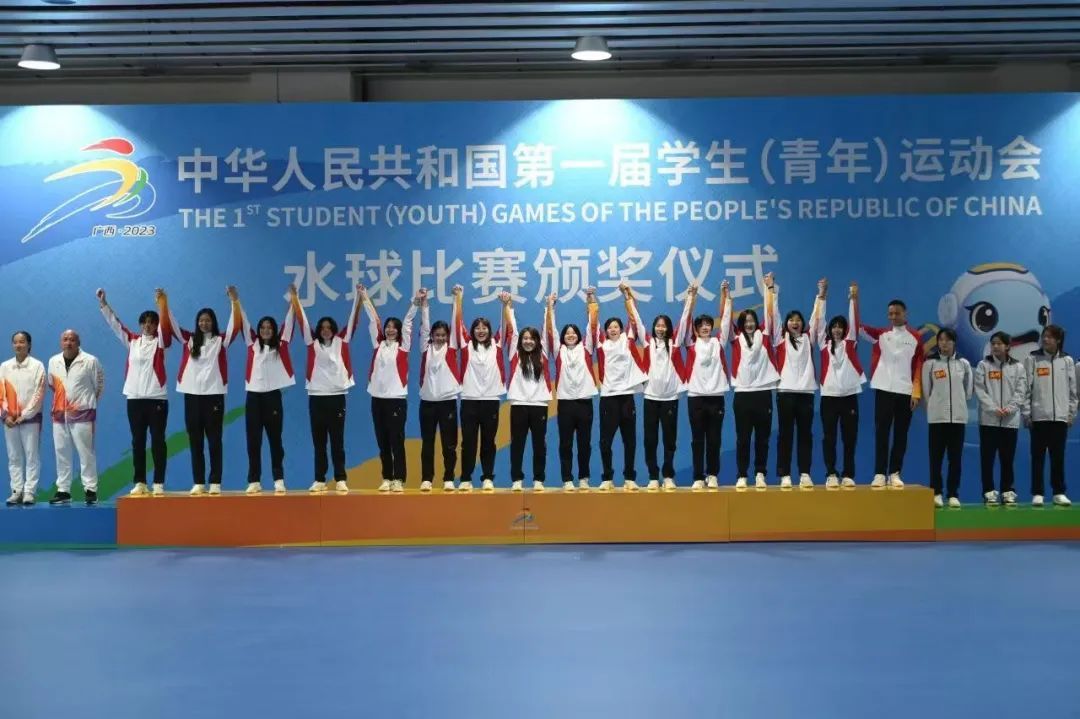 游泳比赛奥运冠军_游泳奥运著名冠军是谁_著名的游泳奥运冠军
