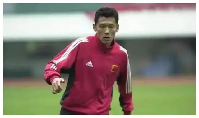 中国足球历史知名人物_足球历史人物排名_中国足球有名人物