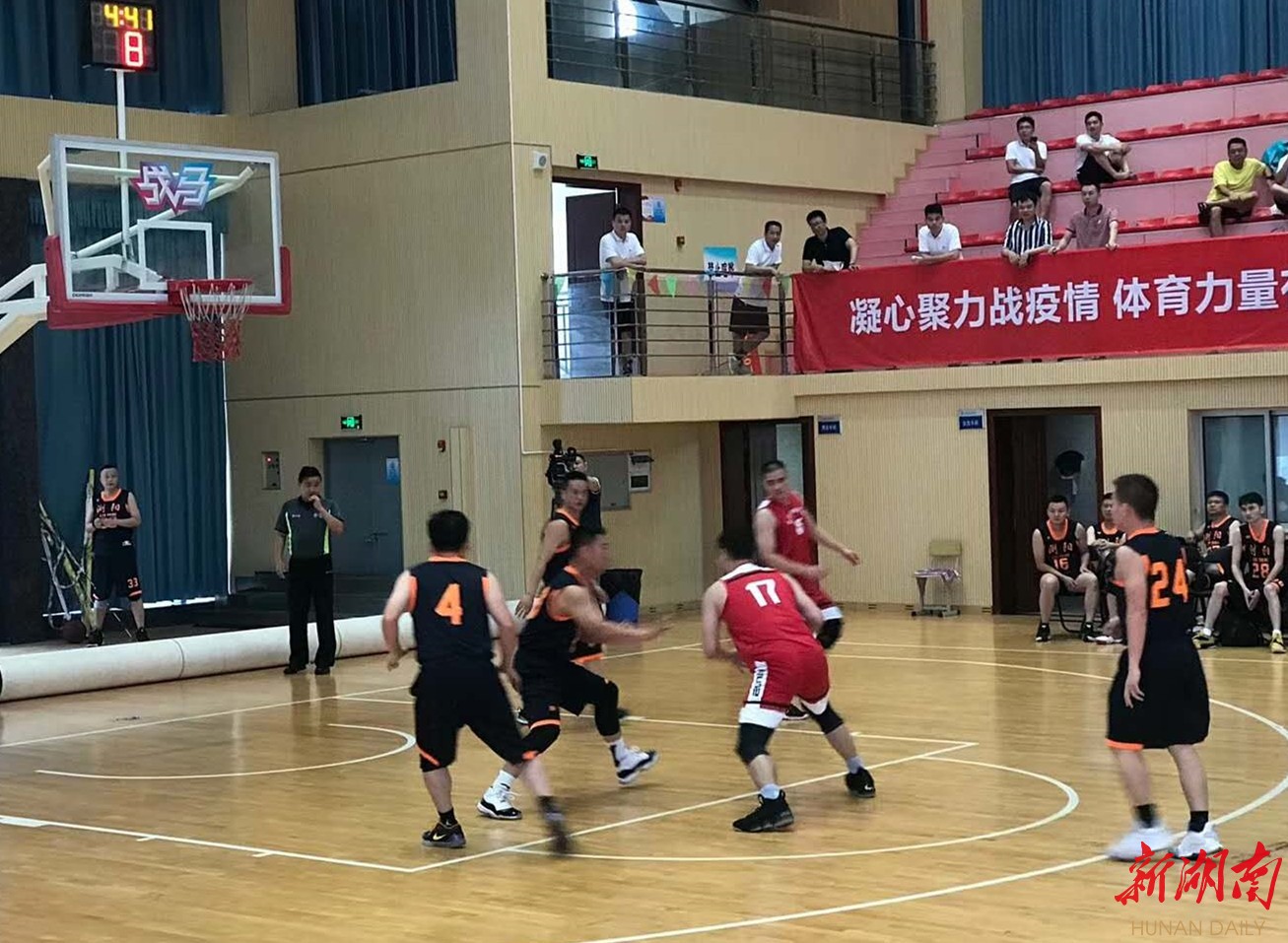 篮球冠军奖杯叫什么_2021浏阳新年杯篮球赛_浏阳市篮球杯冠军奖金多少