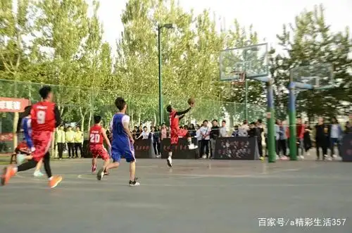 想打篮球不清楚规则_篮球规则怎么打_篮球打球规则简介