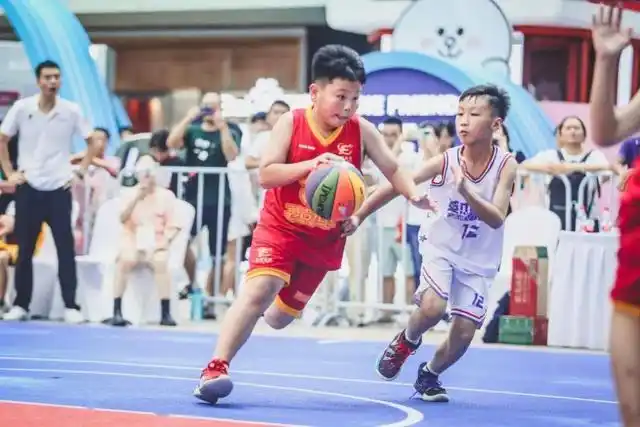 篮球规则怎么打_篮球的所以规则和打发_想打篮球不清楚规则