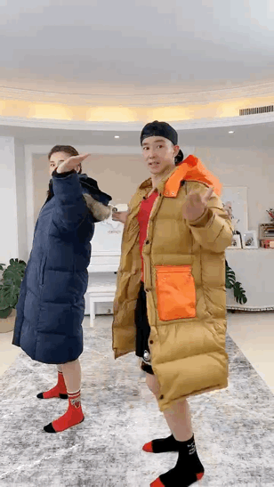 网红健身主播_健身带货明星主播_健身女主播价值2亿